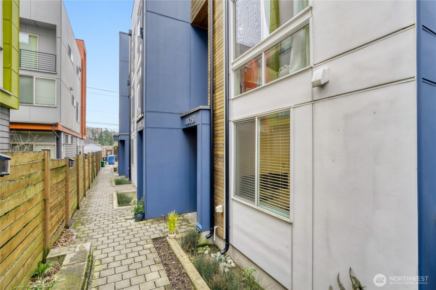 4805 B Delridge Way SW, Seattle, WA 98106