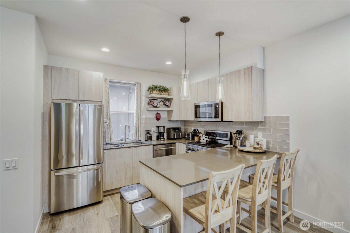 4805 B Delridge Way SW, Seattle, WA 98106