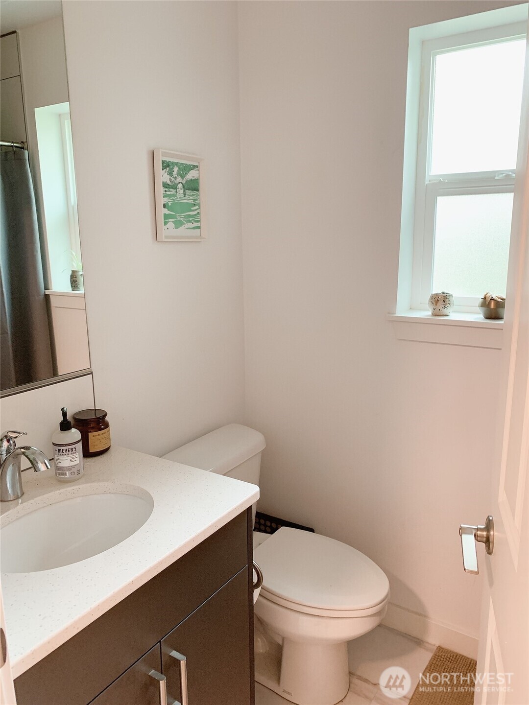 826 N Garden Street , Bellingham, WA 98225