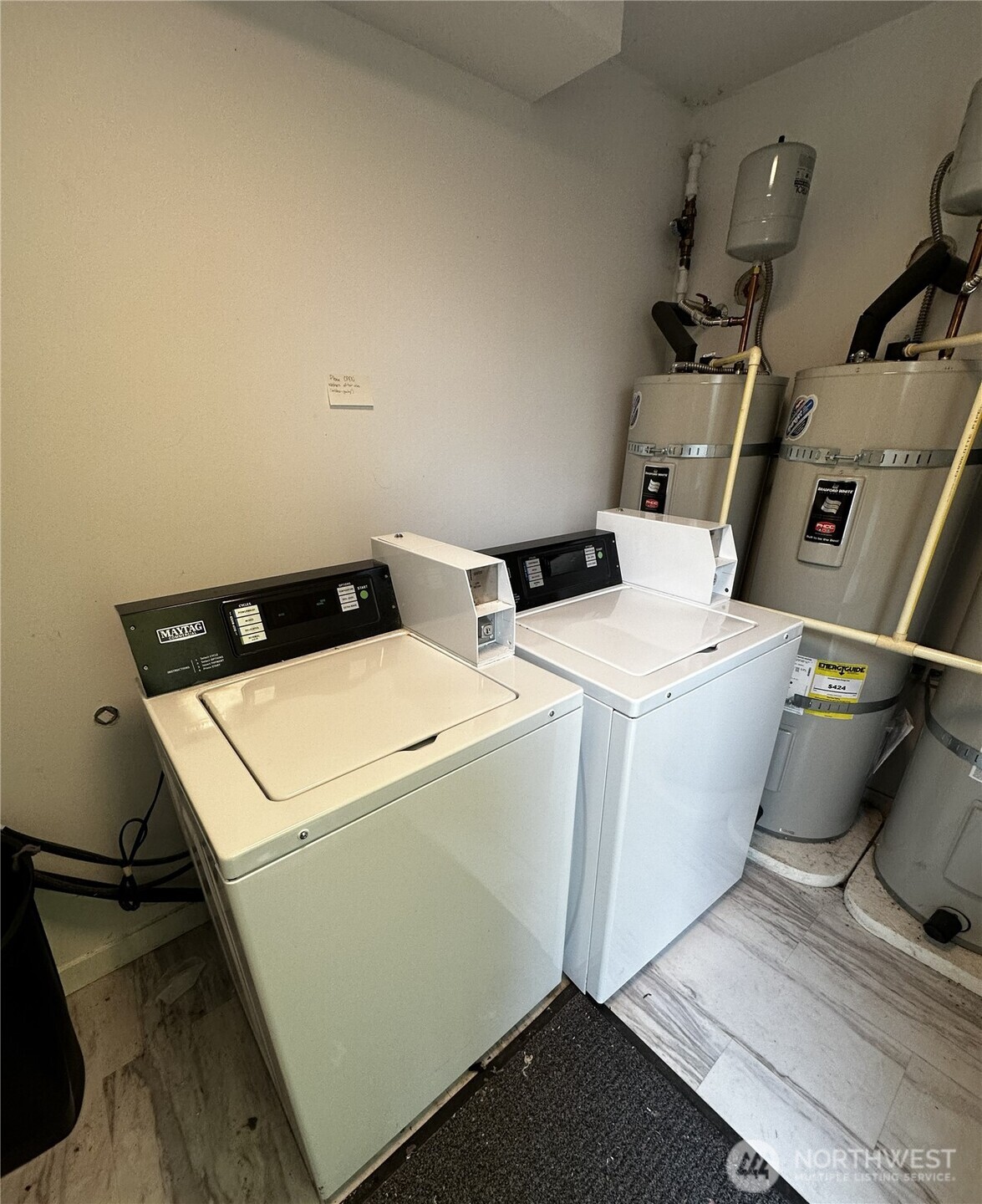 826 N Garden Street , Bellingham, WA 98225