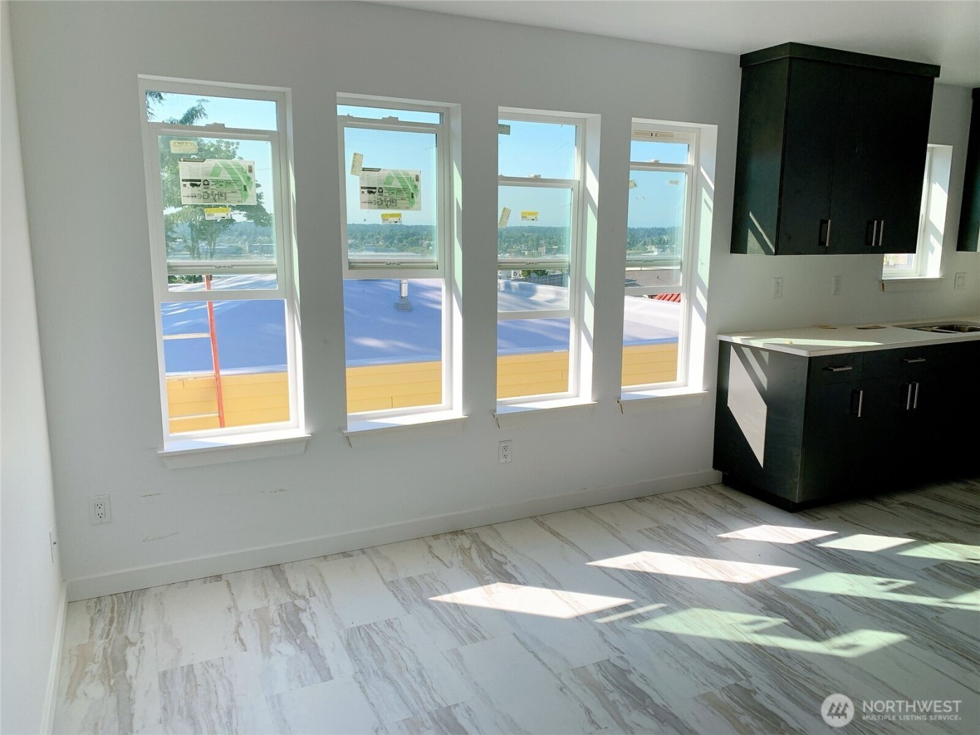 826 N Garden Street , Bellingham, WA 98225