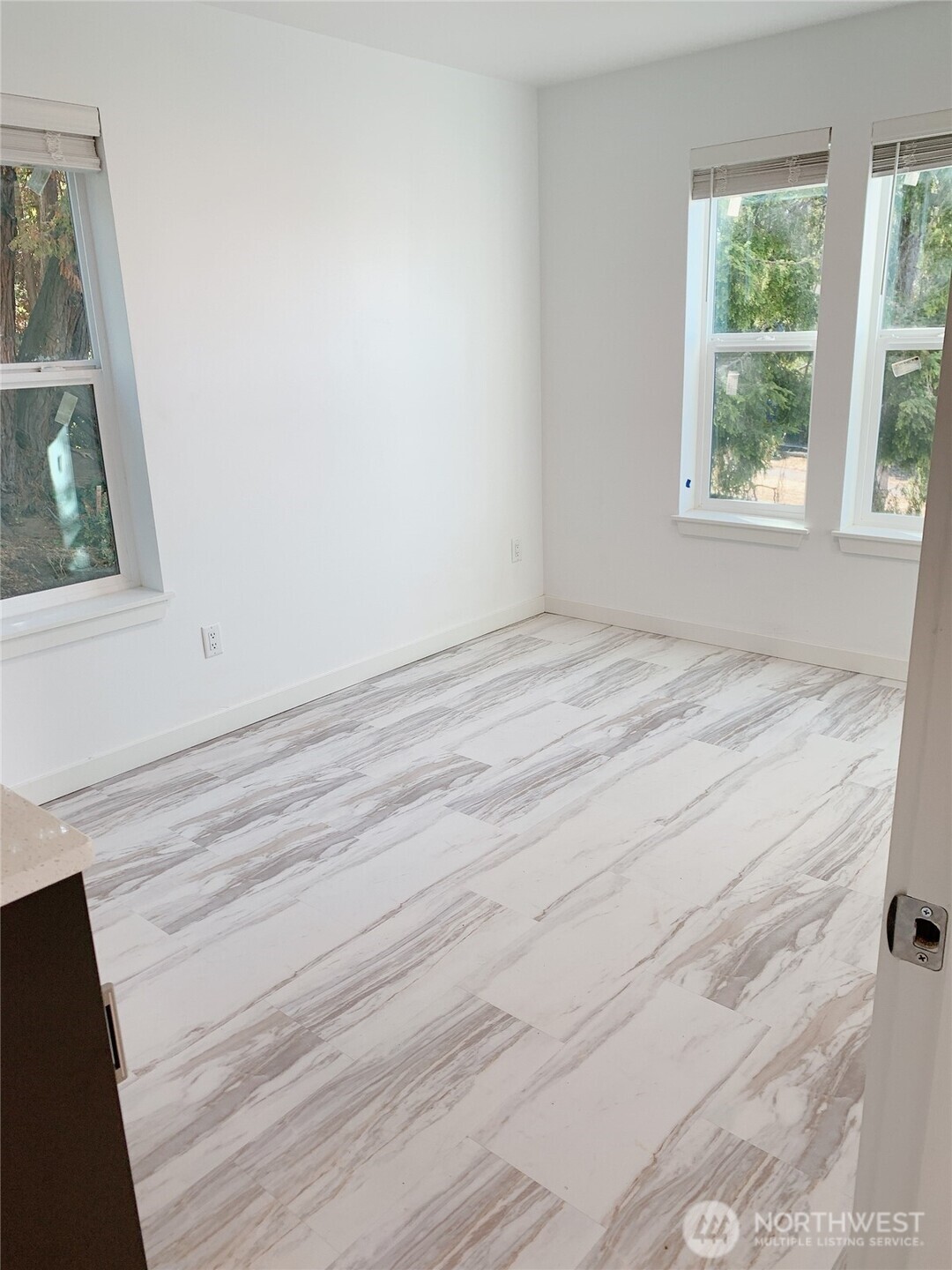 826 N Garden Street , Bellingham, WA 98225