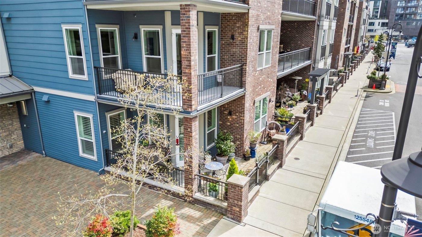 4961 Main Street #211, Tacoma, WA 98407