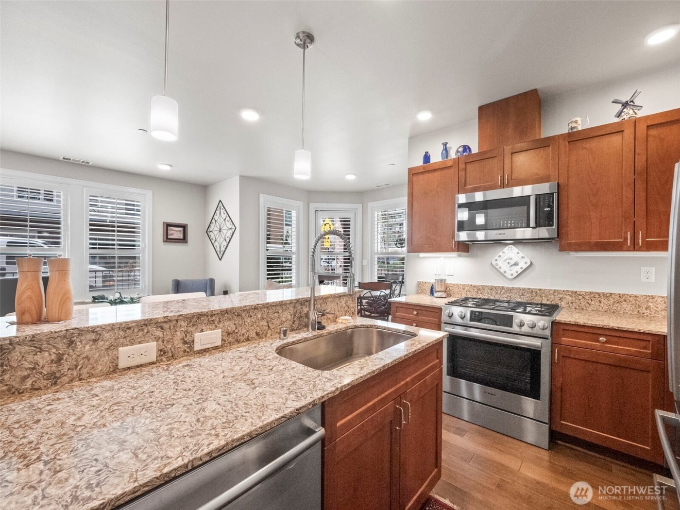 4961 Main Street #211, Tacoma, WA 98407