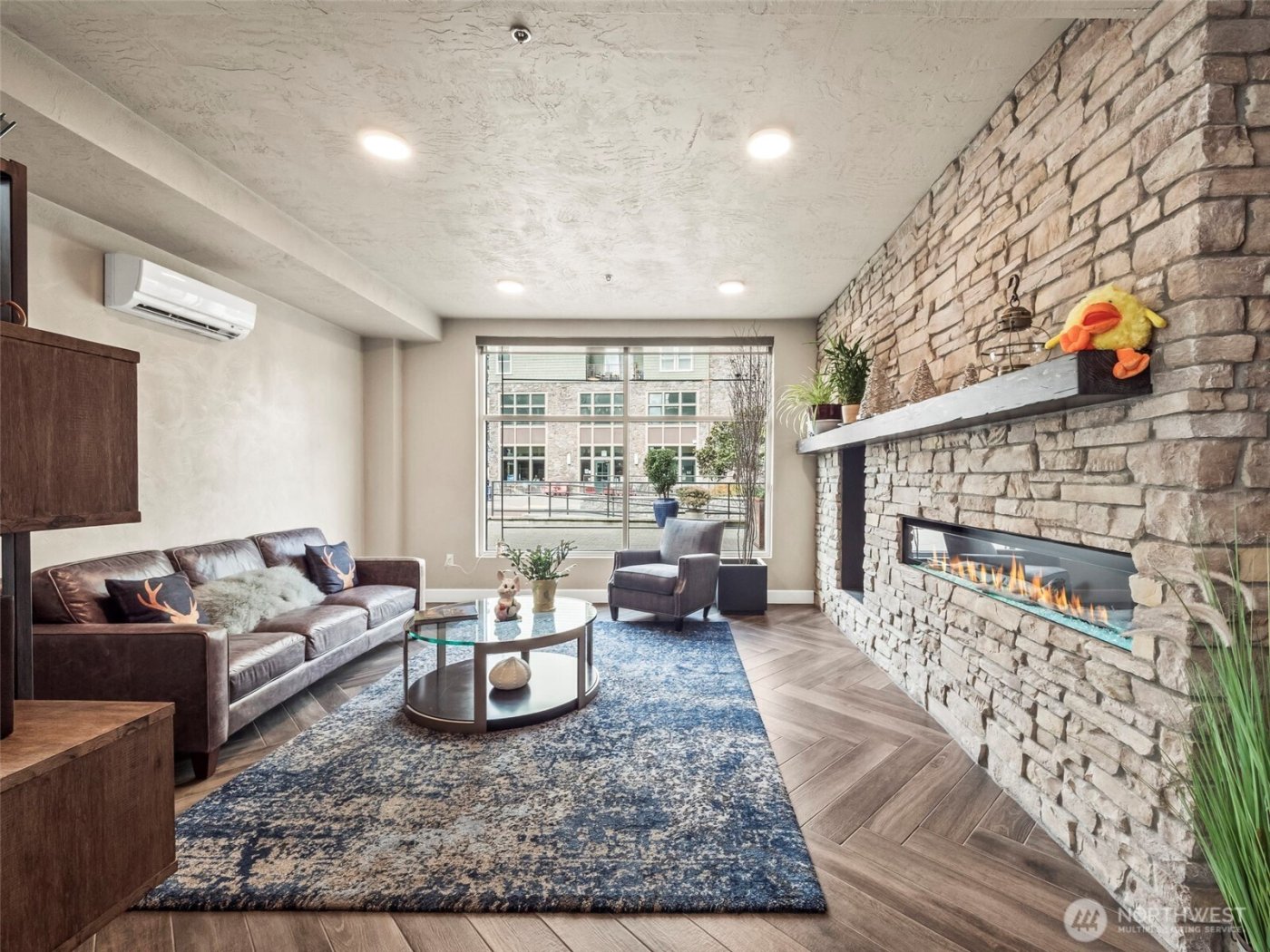 4961 Main Street #211, Tacoma, WA 98407