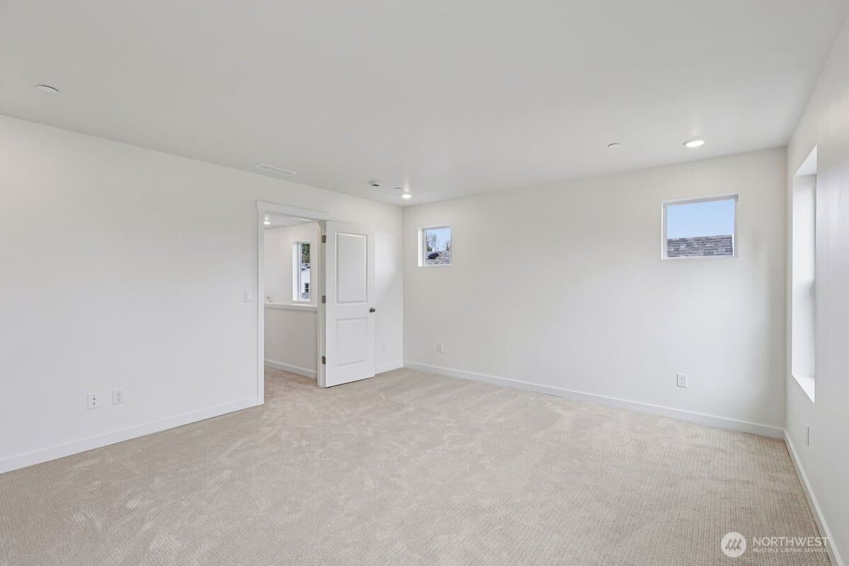 1447 121st Avenue SE #MB 09, Lake Stevens, WA 98258