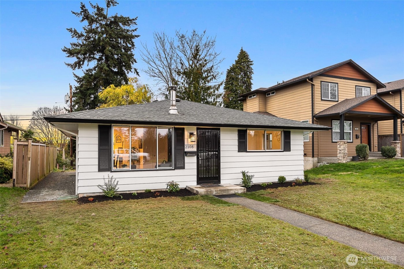 2108 Summit Avenue #3, Everett, WA 98201