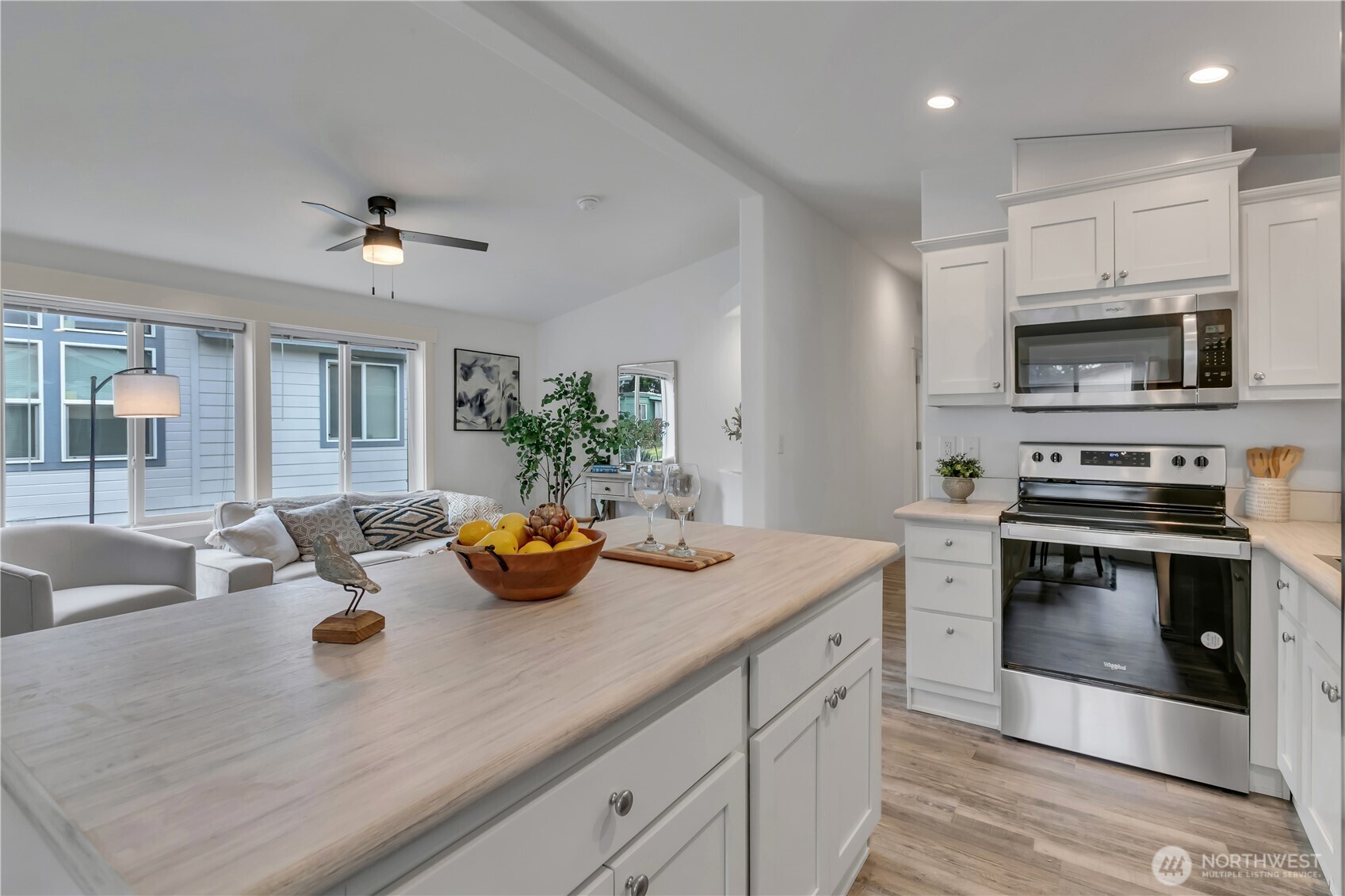 1111 Archwood Drive SW #324, Olympia, WA 98502