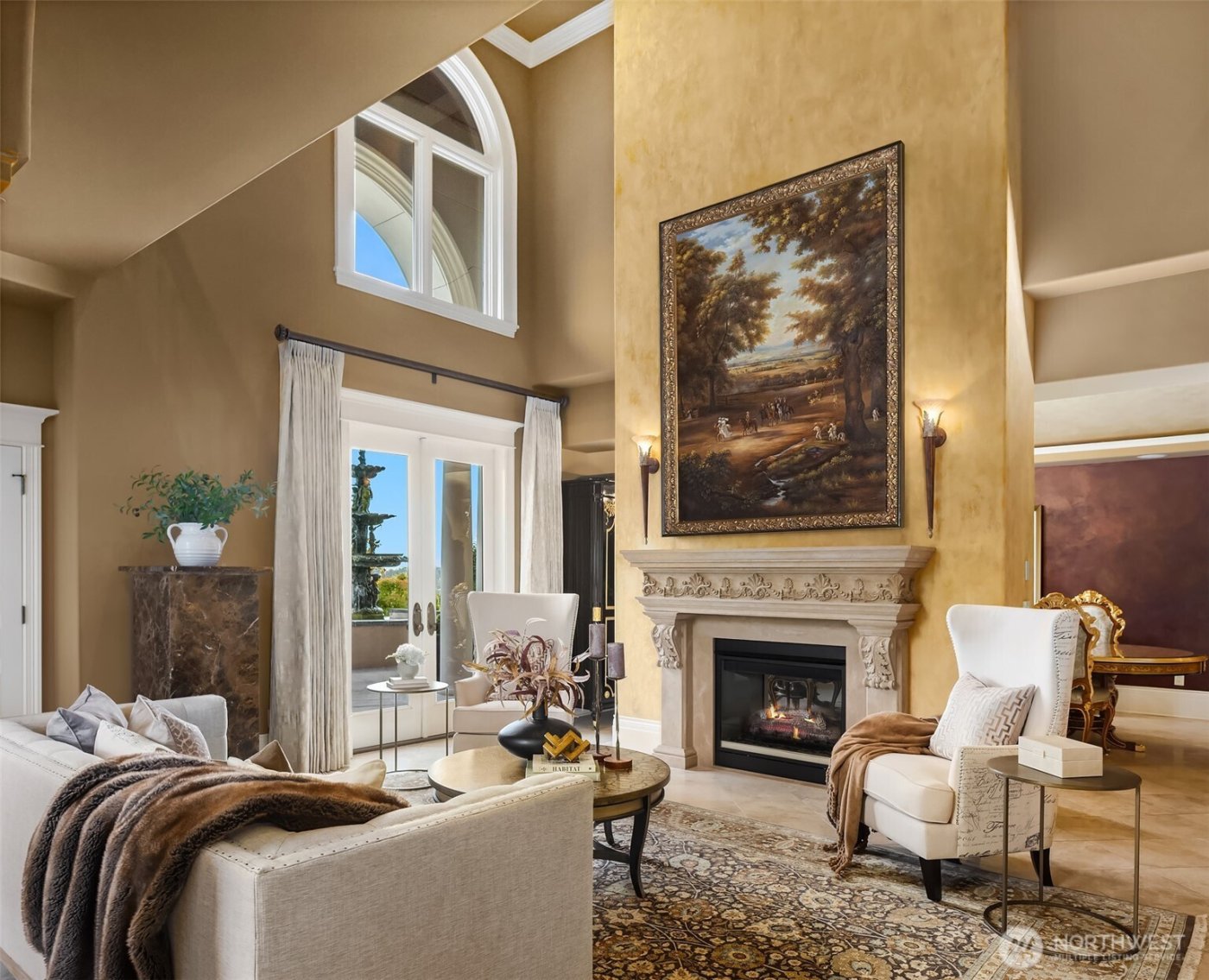 8638 NE 19th Place , Clyde Hill, WA 98004