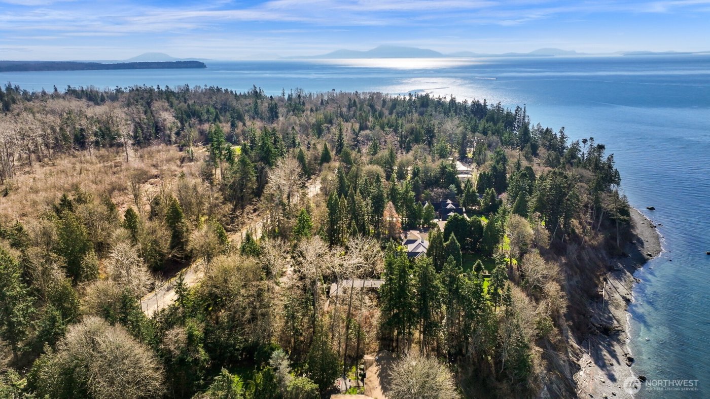 8385 Semiahmoo Drive , Blaine, WA 98230