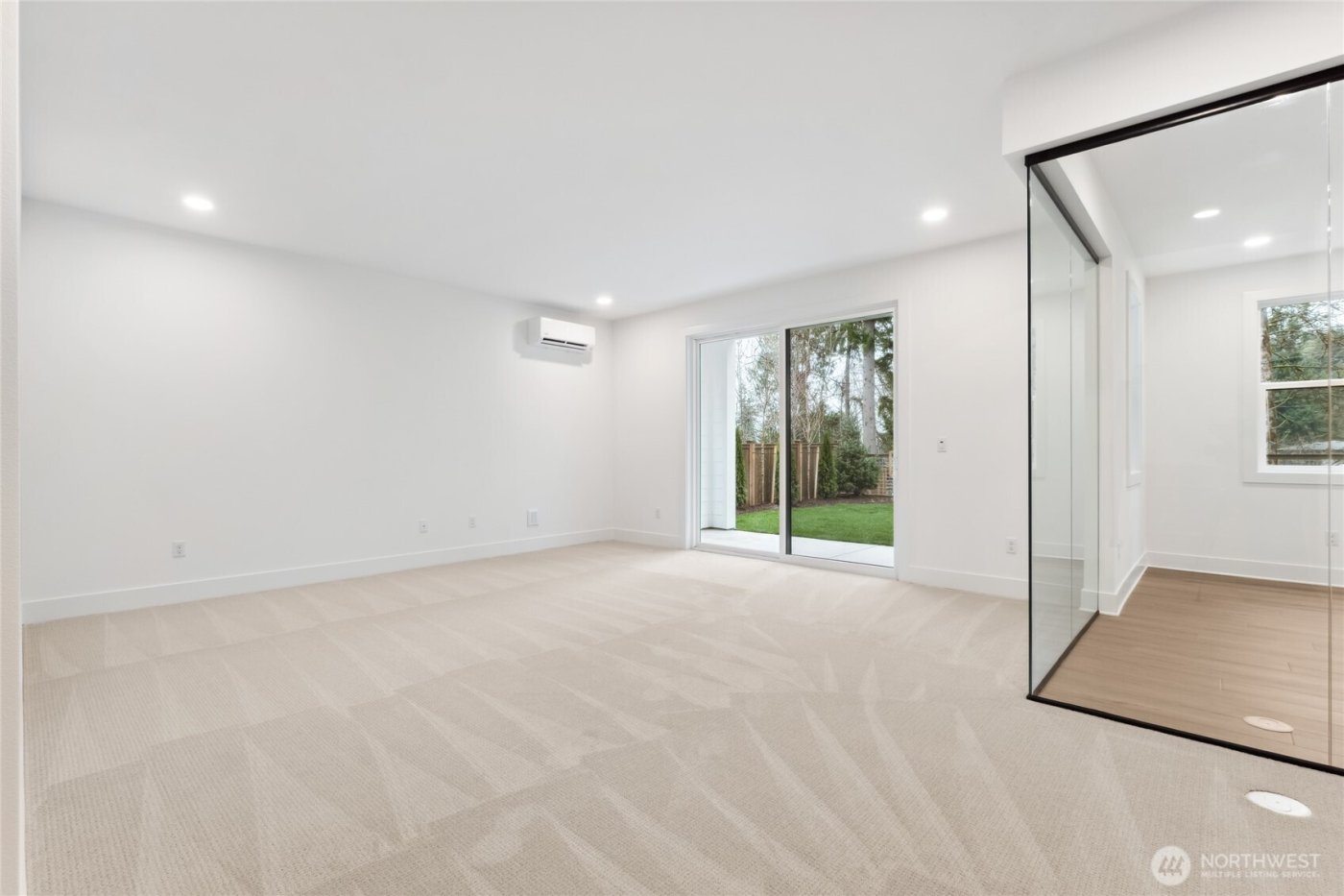 13806 SE 85th Street , Newcastle, WA 98059