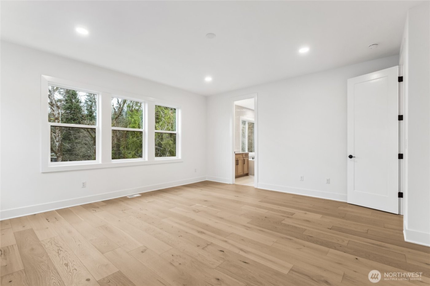 13806 SE 85th Street , Newcastle, WA 98059