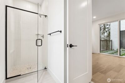 13806 SE 85th Street , Newcastle, WA 98059 - Photo 7