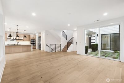 13806 SE 85th Street , Newcastle, WA 98059 - Photo 10