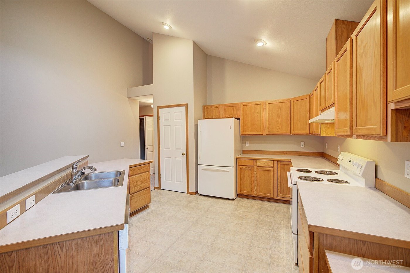 15881 Lords lake Avenue SE, Monroe, WA 98272