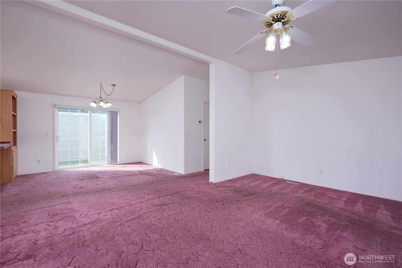 808 SE Mockingbird Drive , College Place, WA 99324