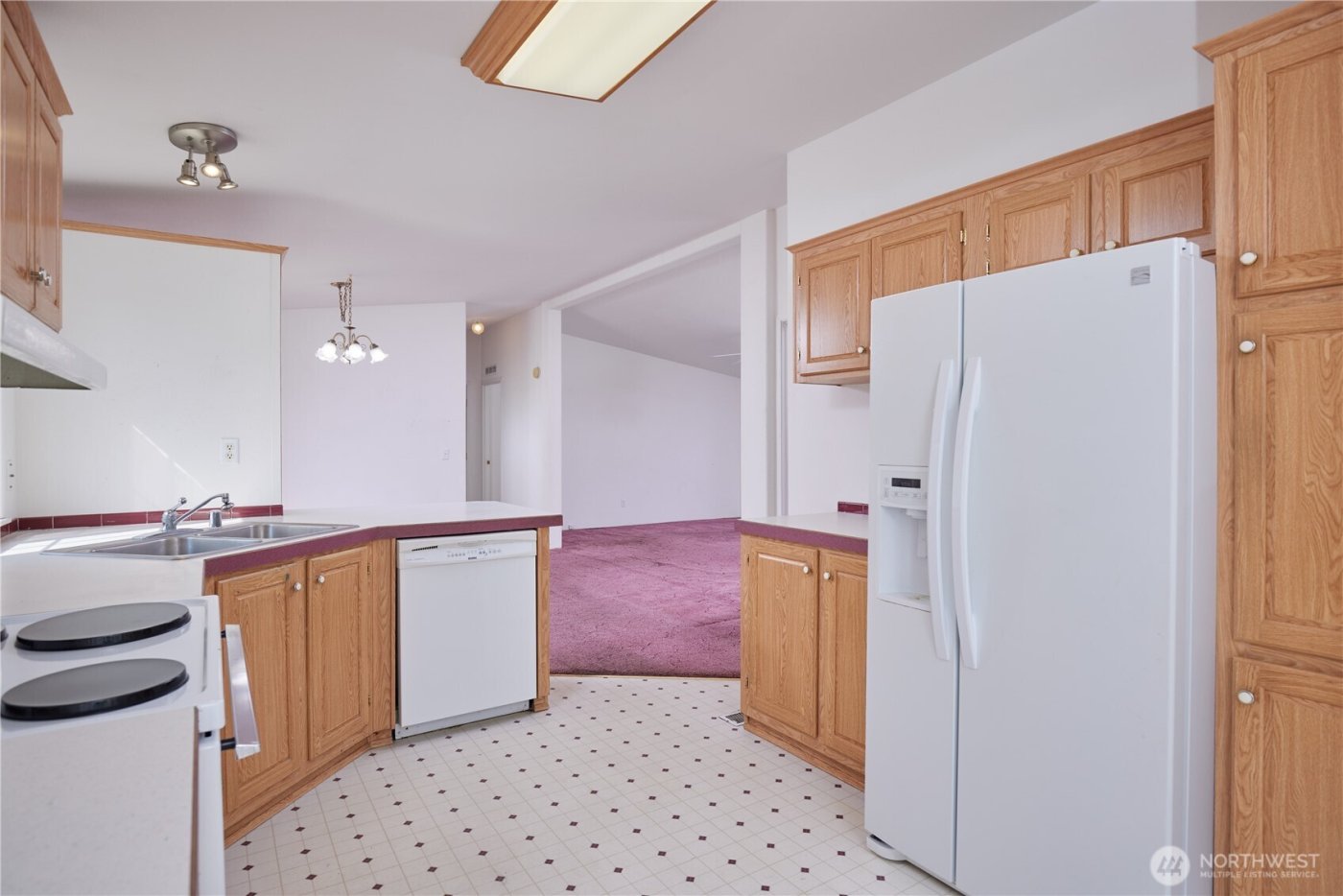 808 SE Mockingbird Drive , College Place, WA 99324