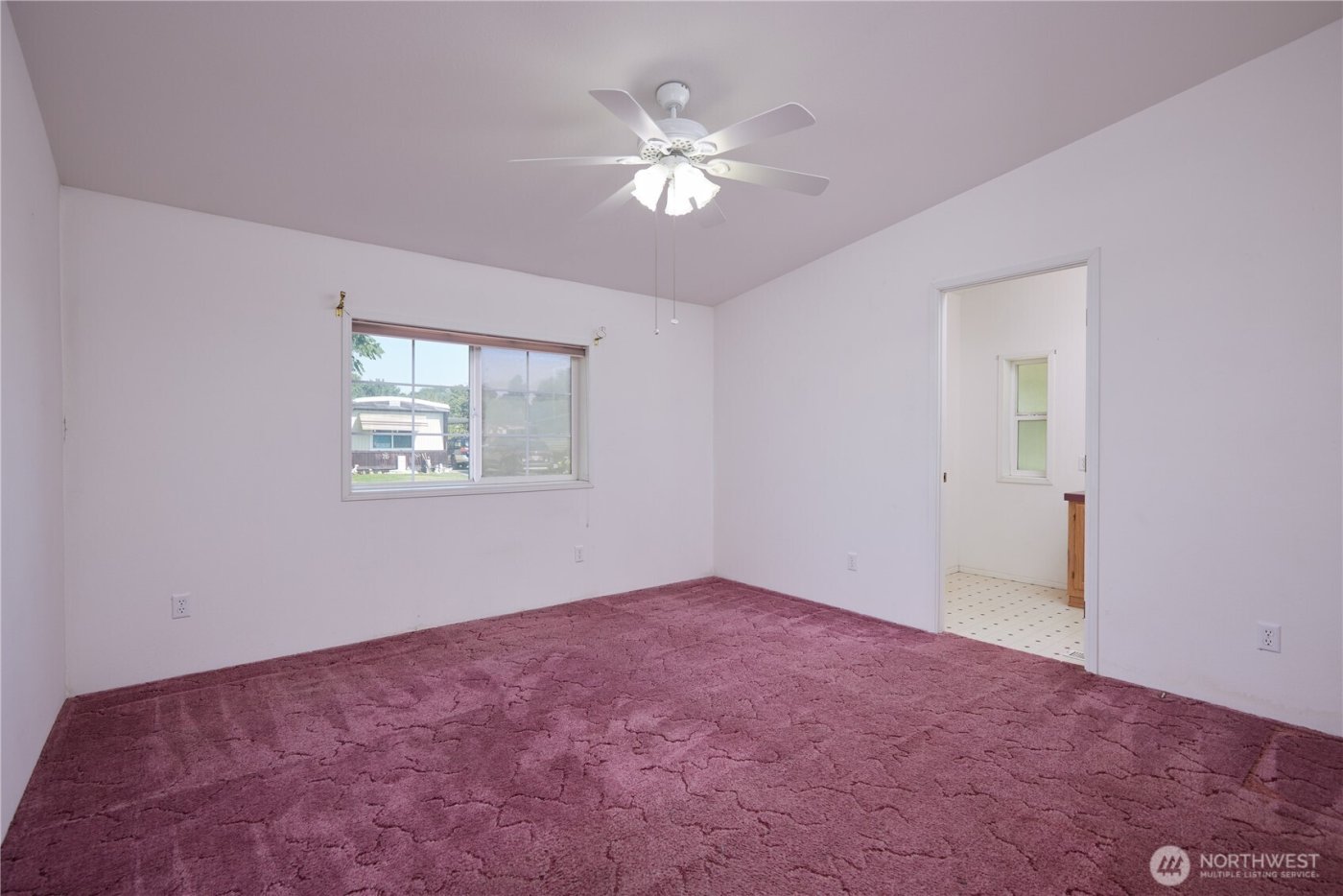 808 SE Mockingbird Drive , College Place, WA 99324