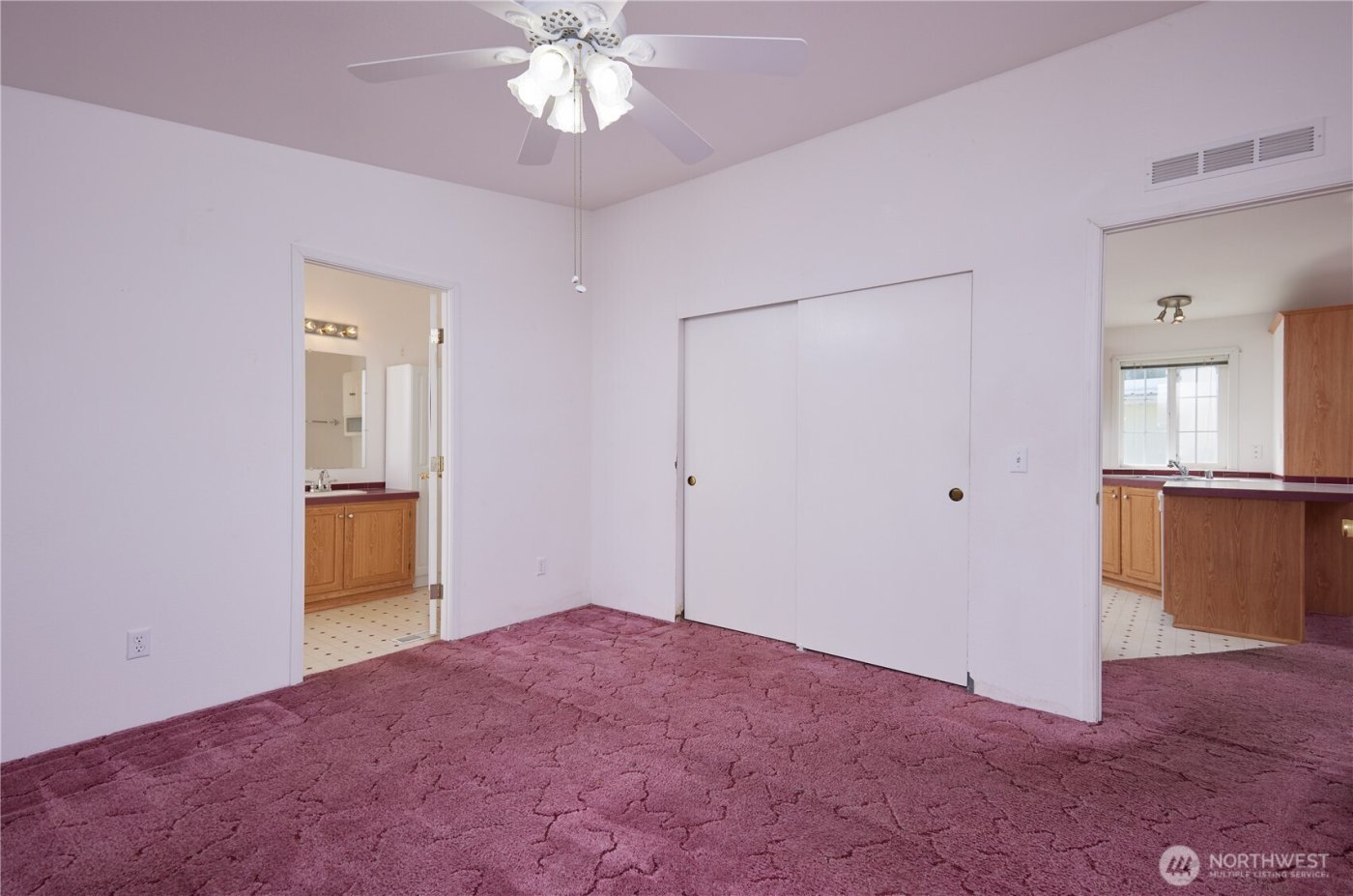 808 SE Mockingbird Drive , College Place, WA 99324