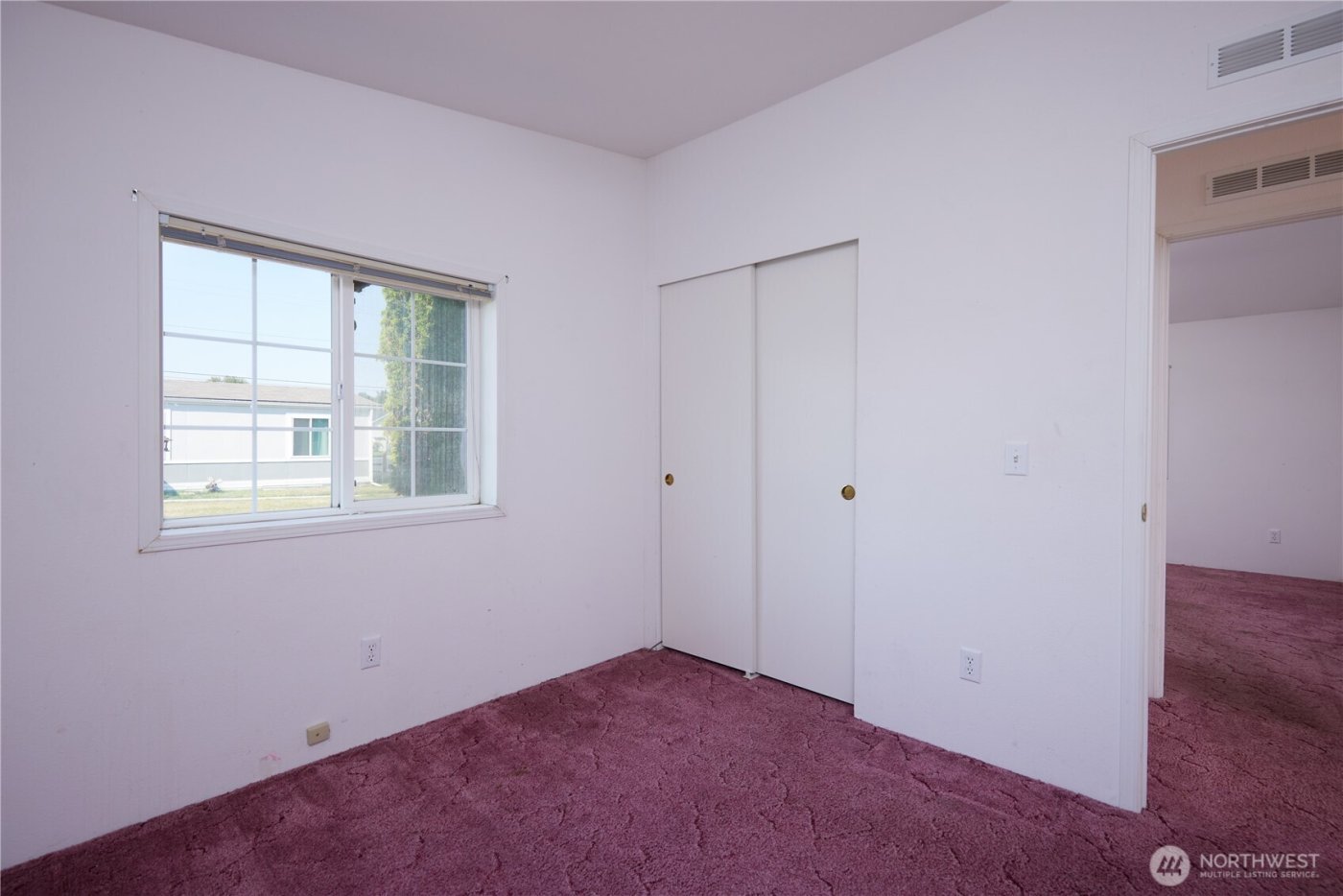 808 SE Mockingbird Drive , College Place, WA 99324