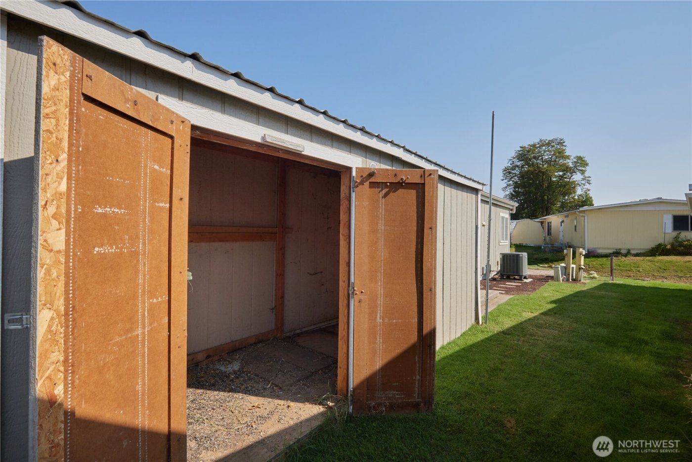 808 SE Mockingbird Drive , College Place, WA 99324