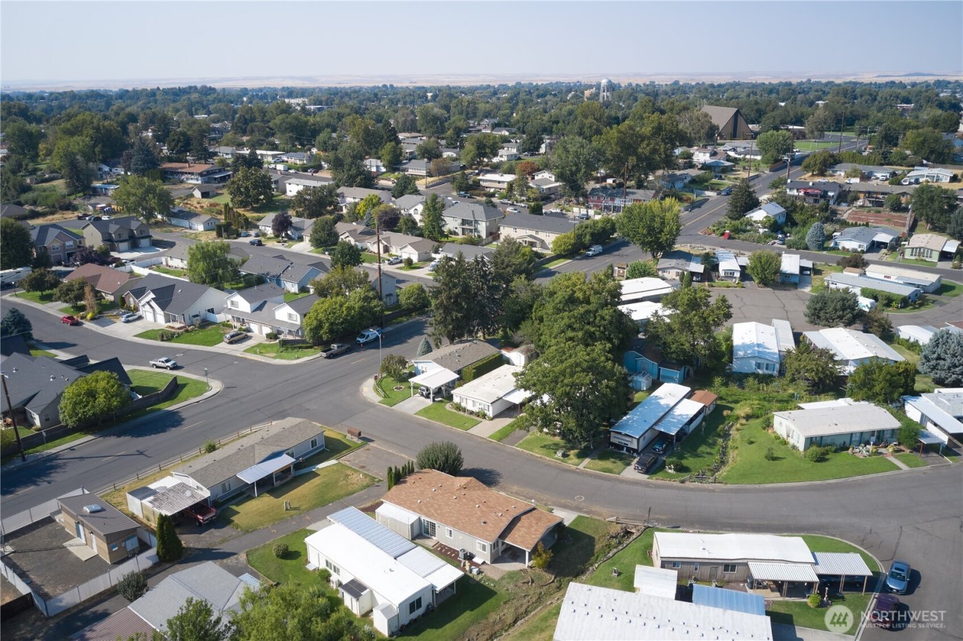 808 SE Mockingbird Drive , College Place, WA 99324