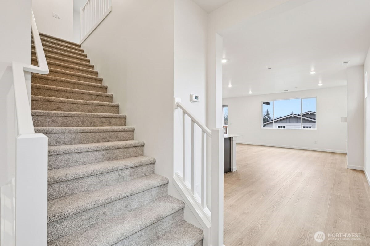 10316 6th Place SE #SW 16, Lake Stevens, WA 98258