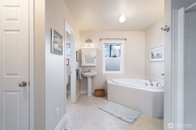 1418 6th Street , Anacortes, WA 98221 - Photo 16
