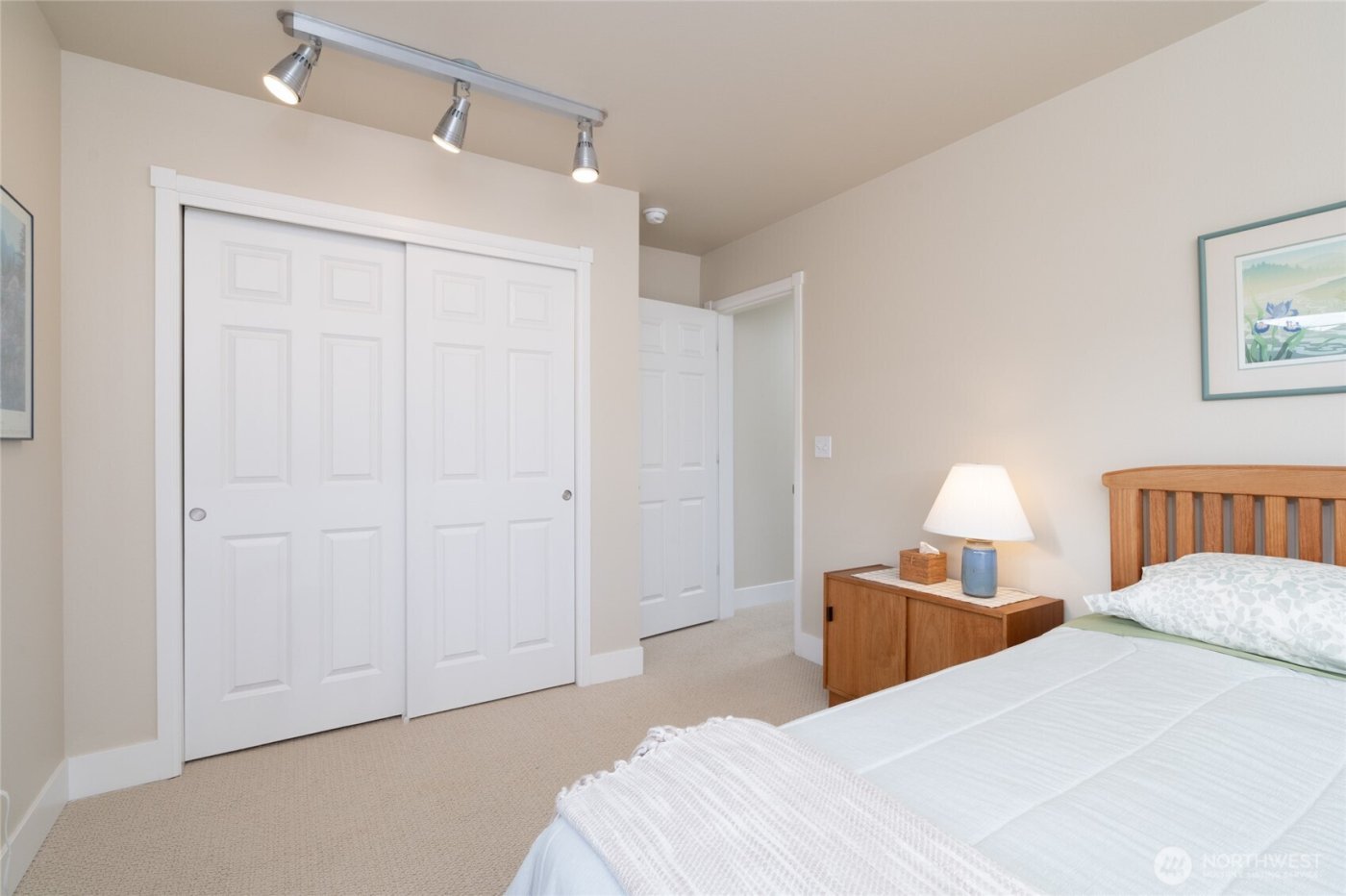 1418 6th Street , Anacortes, WA 98221