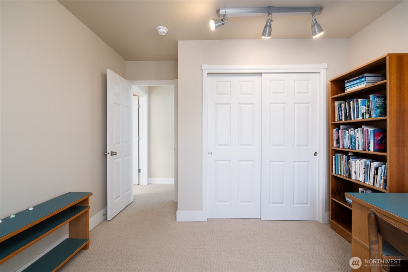 1418 6th Street , Anacortes, WA 98221