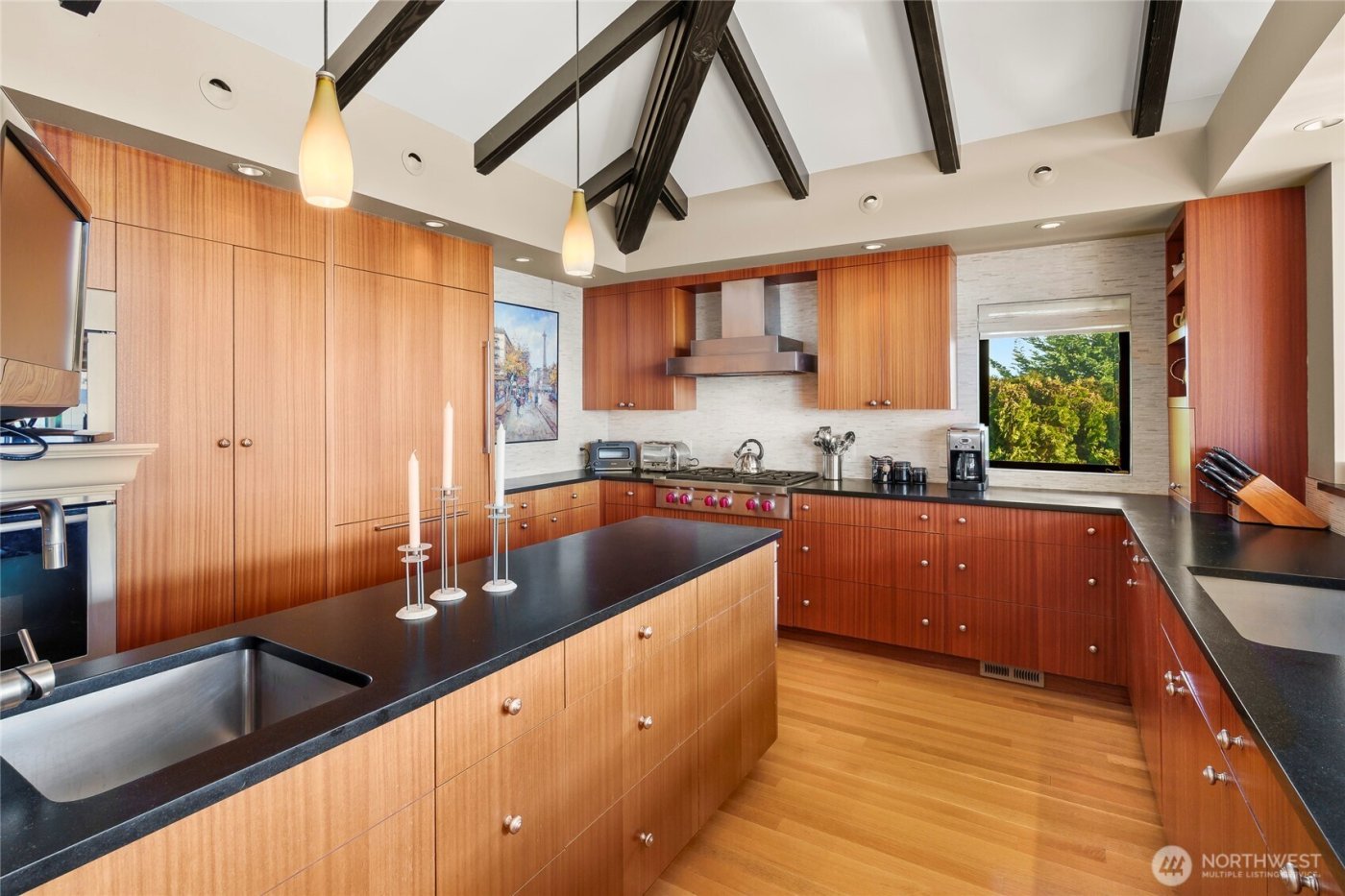 1640 Magnolia Boulevard W, Seattle, WA 98199