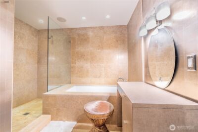 1640 Magnolia Boulevard W, Seattle, WA 98199 - Photo 18