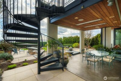 1640 Magnolia Boulevard W, Seattle, WA 98199 - Photo 26