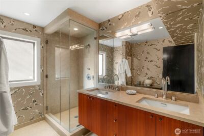 1640 Magnolia Boulevard W, Seattle, WA 98199 - Photo 30