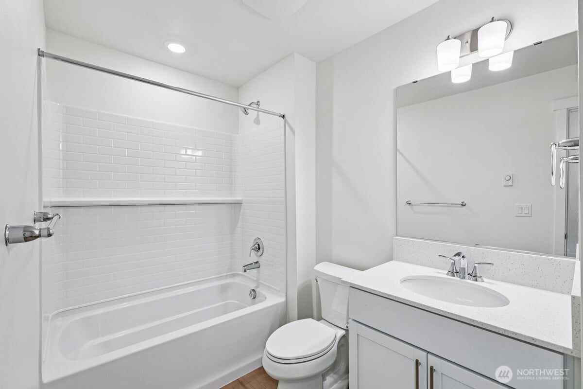 1443 121ST Avenue SE #MB 08, Lake Stevens, WA 98258