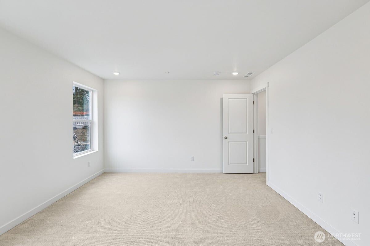 1443 121ST Avenue SE #MB 08, Lake Stevens, WA 98258