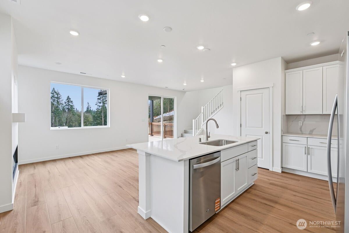 1443 121ST Avenue SE #MB 08, Lake Stevens, WA 98258