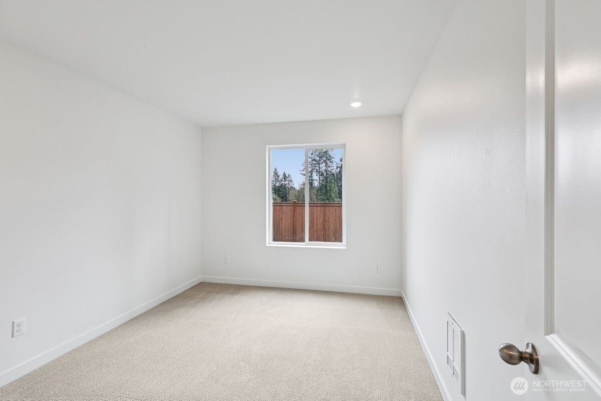 1443 121ST Avenue SE #MB 08, Lake Stevens, WA 98258