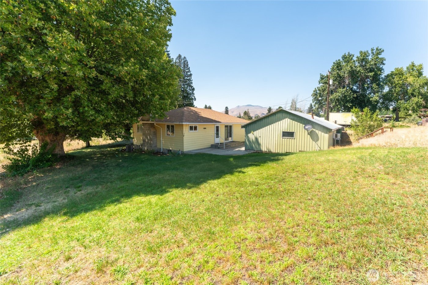 2731 Sunset Highway , East Wenatchee, WA 98802