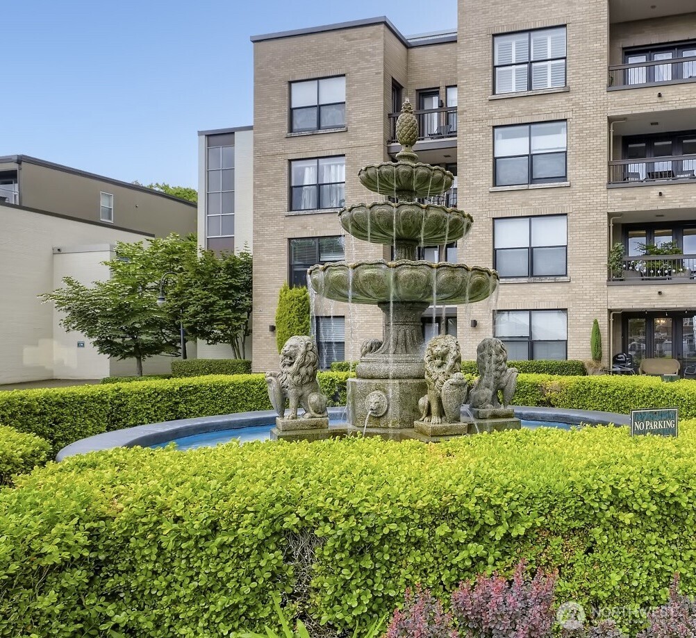 201 Galer Street #163, Seattle, WA 98109