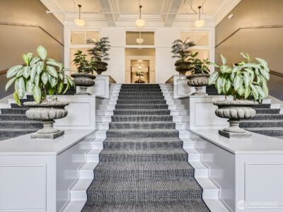 201 Galer Street #163, Seattle, WA 98109 - Photo 25