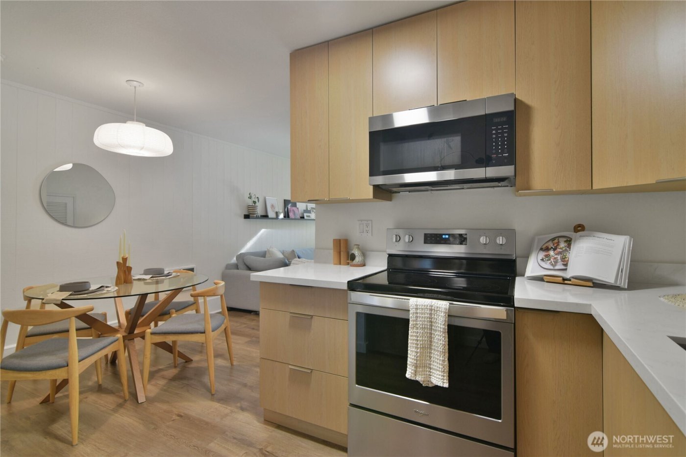 6236 NE 137th Place #229, Redmond, WA 98052