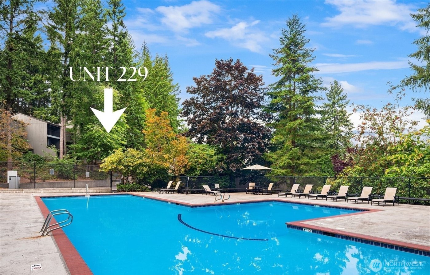 6236 NE 137th Place #229, Redmond, WA 98052