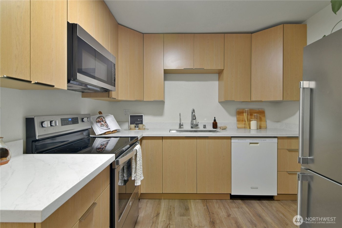 6236 NE 137th Place #229, Redmond, WA 98052