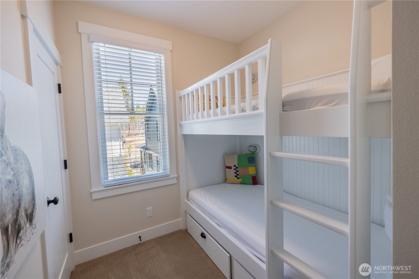 441 E Compass Street , Pacific Beach, WA 98571