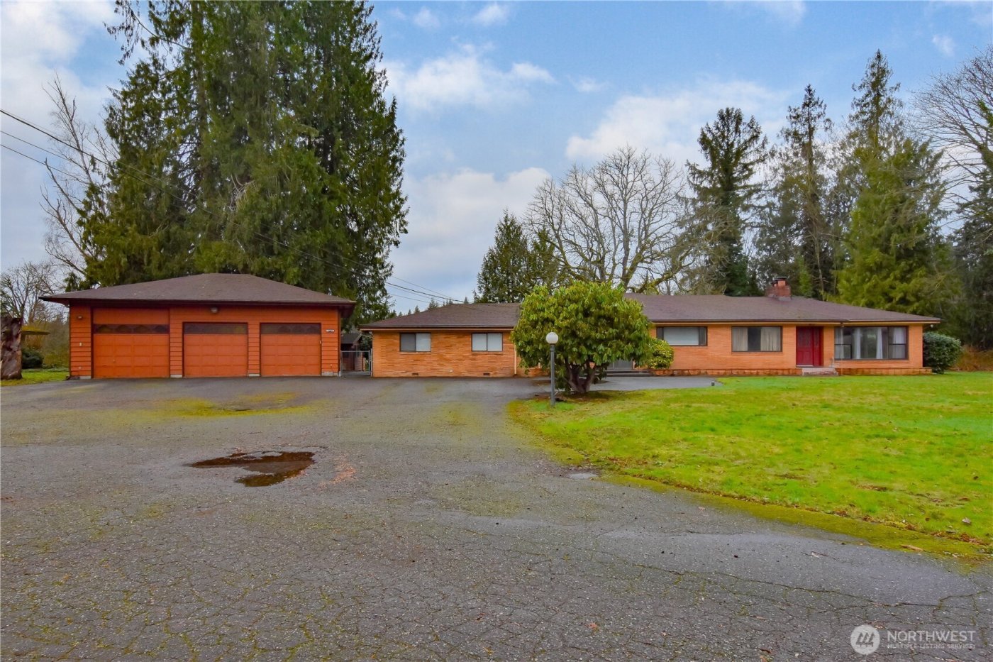 1407 Cedar Avenue , Marysville, WA 98270