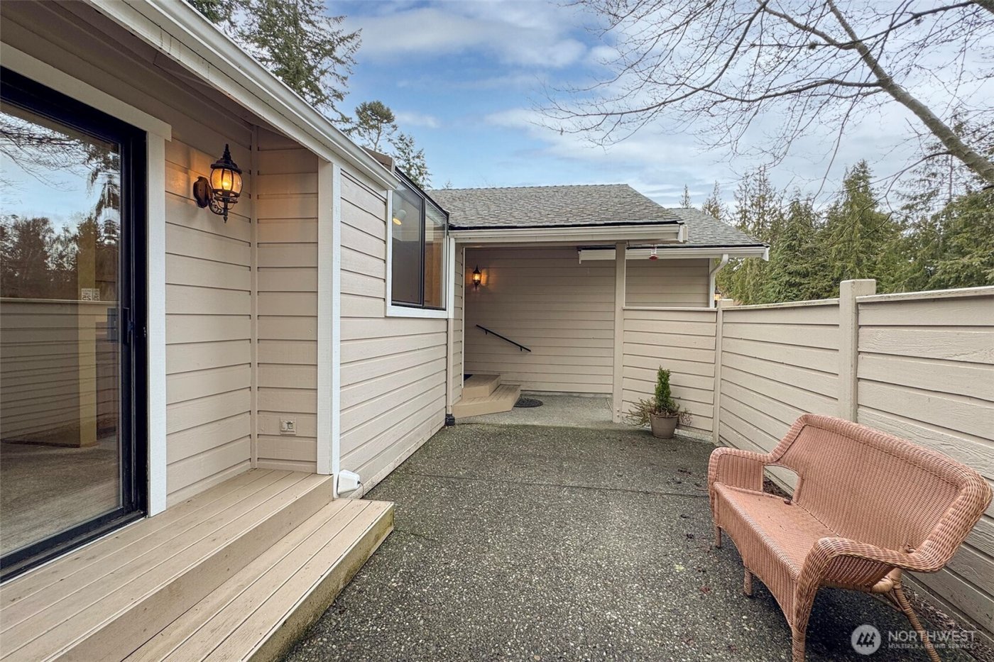 105 Fairway Drive , Sequim, WA 98382