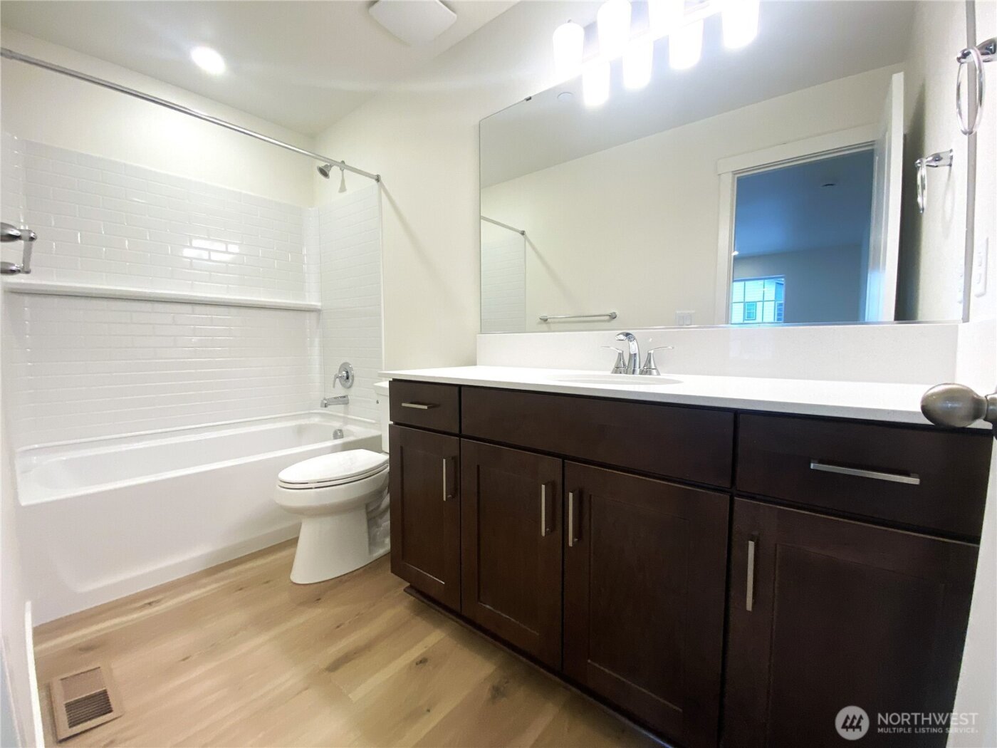 1439 121st Avenue SE #MB 07, Lake Stevens, WA 98258