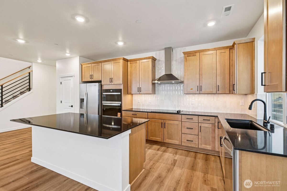 613 103rd Court SE #SW 11, Lake Stevens, WA 98258