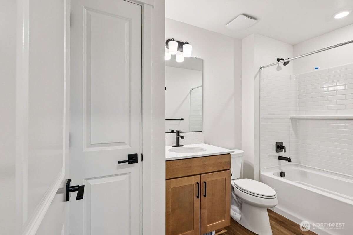 613 103rd Court SE #SW 11, Lake Stevens, WA 98258